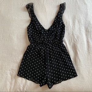 BY THE WAY Cross Front Romper